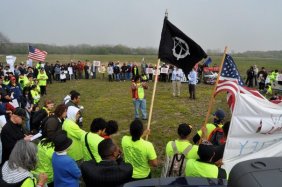 562479_10150656376377514_1426479194_n